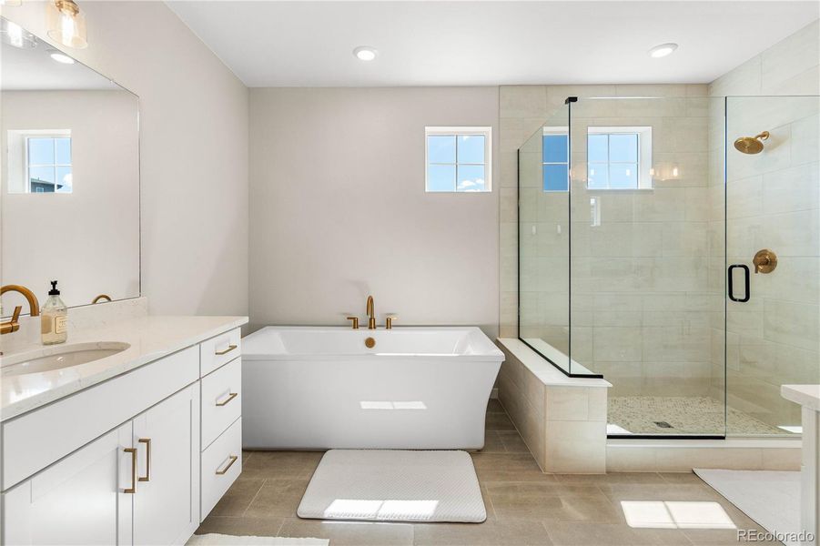 Upstairs primary bathroom