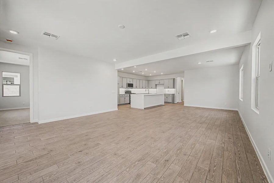 Spacious, unfurnished interior of a new home in Avanti at Granite Vista, Waddell (Image 18). Spacious, unfurnished interior of a new home in Avanti at Granite Vista, Waddell (Image 18).
