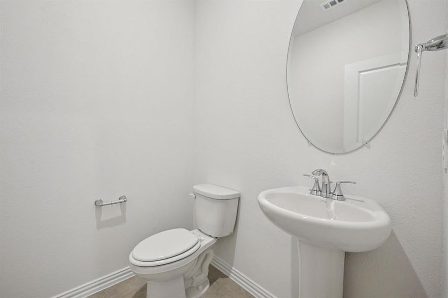 Photo is not of the actual home, but is an inspirational photo of builder’s model home and may depict options, furnishings, and/or decorator features that are not included.