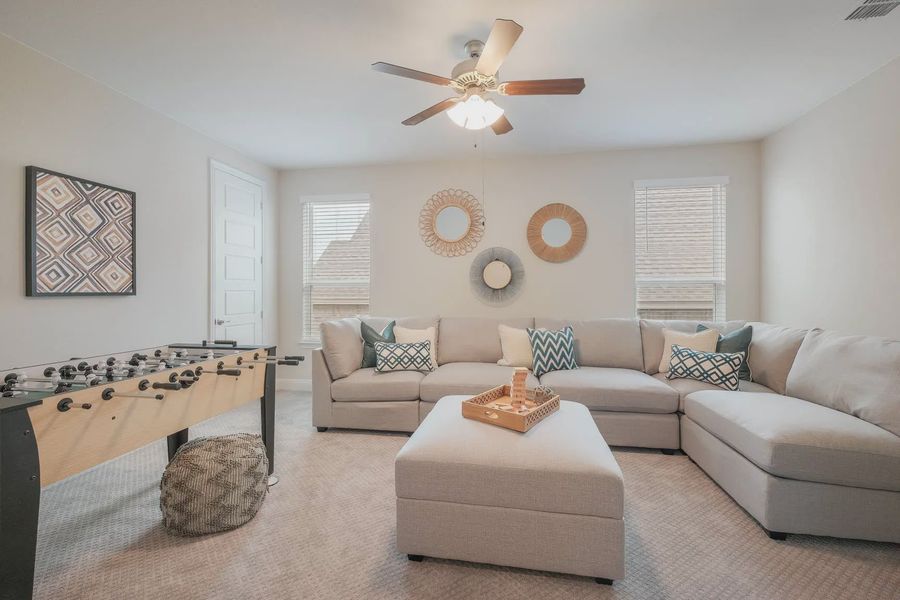 Representative furnished interior of a home built from the Anthony by Chesmar Homes in Potranco Oaks 100's, Castroville (Image 9).