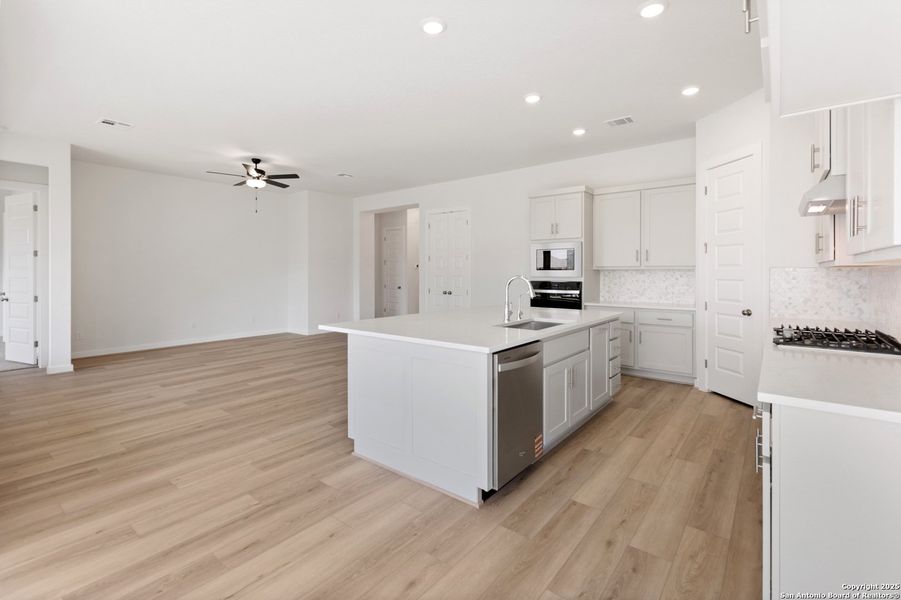 Furnished interior view inside a new home in Veramendi, New Braunfels (Image 8). Furnished interior view inside a new home in Veramendi, New Braunfels (Image 8).
