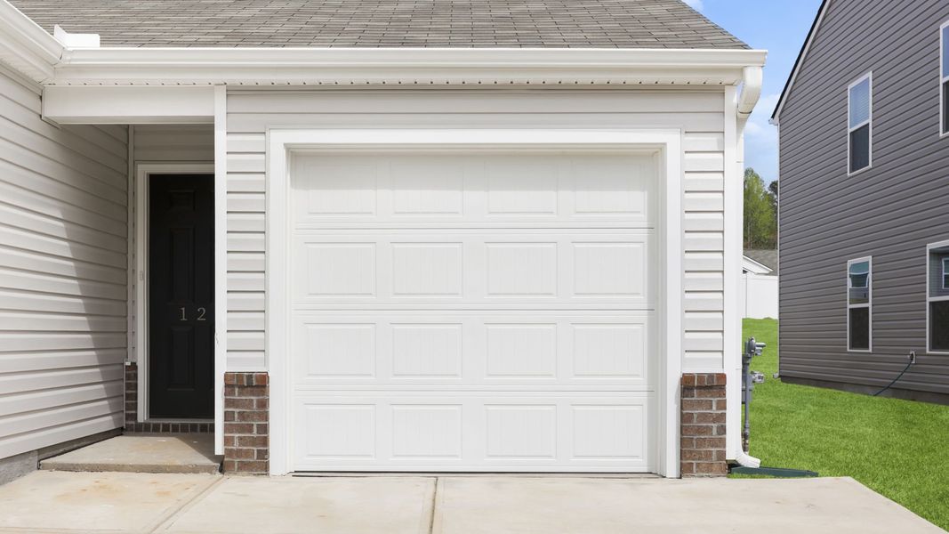 Exterior details and patio area of a home in Harper Ridge, Roebuck (Image 2). Exterior details and patio area of a home in Harper Ridge, Roebuck (Image 2).