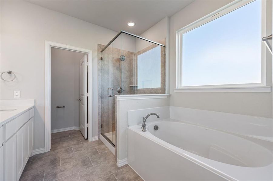 Furnished interior view inside a new home in Fairview Meadows, Rhome (Image 8). Furnished interior view inside a new home in Fairview Meadows, Rhome (Image 8).