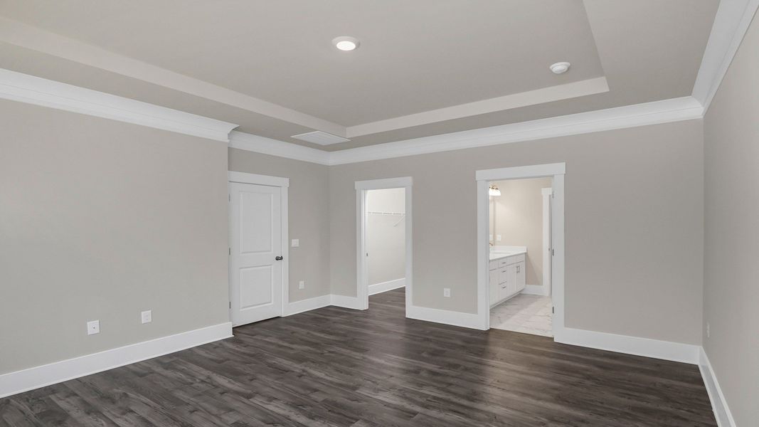 Spacious, unfurnished interior of a new home in Cross Creek, Lexington (Image 22). Spacious, unfurnished interior of a new home in Cross Creek, Lexington (Image 22).