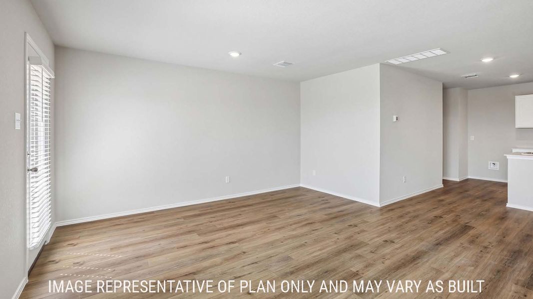 Spacious, unfurnished interior of a new home in Eastern Wells, Jarrell (Image 11).