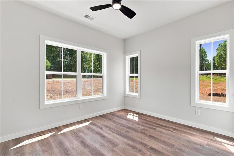 Spacious, unfurnished interior of a new home in , Talking Rock (Image 19).