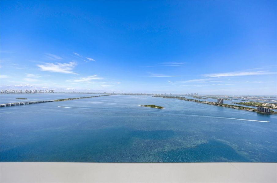 Natural landscape and outdoor views near Aria Reserve in Miami (Image 87). Natural landscape and outdoor views near Aria Reserve in Miami (Image 87).