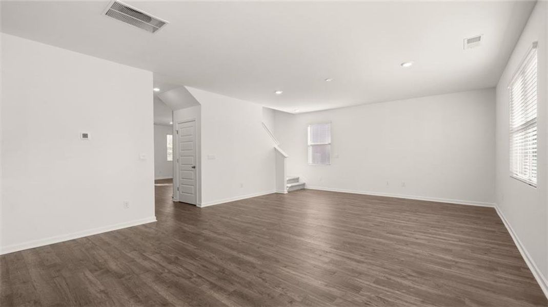 Spacious, unfurnished interior of a new home in Bridle Creek, Locust Grove (Image 32). Spacious, unfurnished interior of a new home in Bridle Creek, Locust Grove (Image 32).