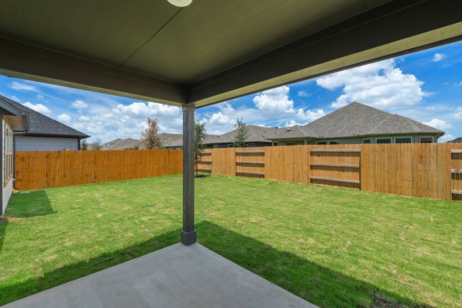 Representative exterior details of a home built from the Nueces by Trophy Signature Homes in Prairie Winds, Hutto (Image 3).