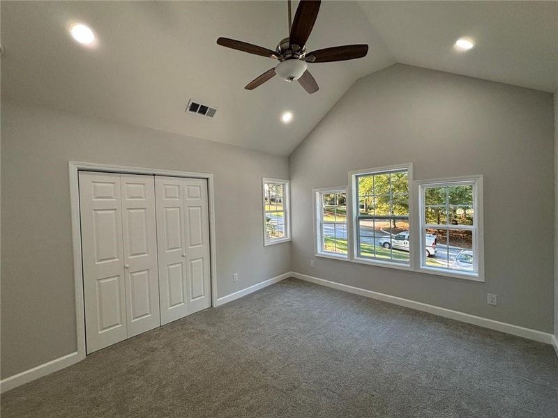 Spacious, unfurnished interior of a new home in , Grayson (Image 26).