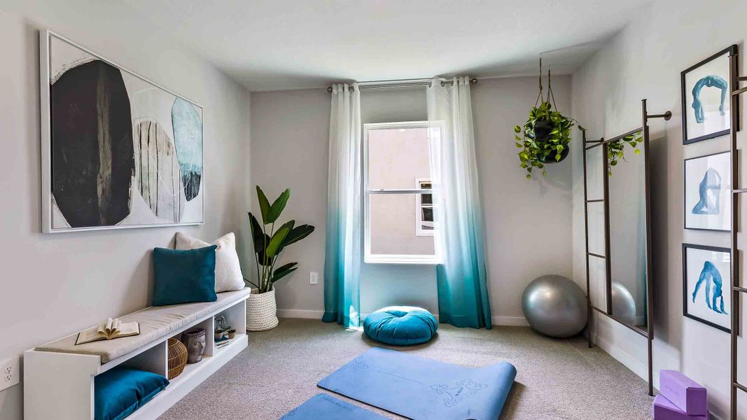 Furnished interior view inside a new home in Star Farms at Lakewood Ranch, Bradenton (Image 12).