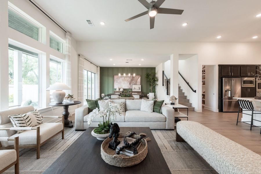 Representative furnished interior of a home built from the Fulbright by Tri Pointe Homes in Sienna 60’, Missouri City (Image 17).