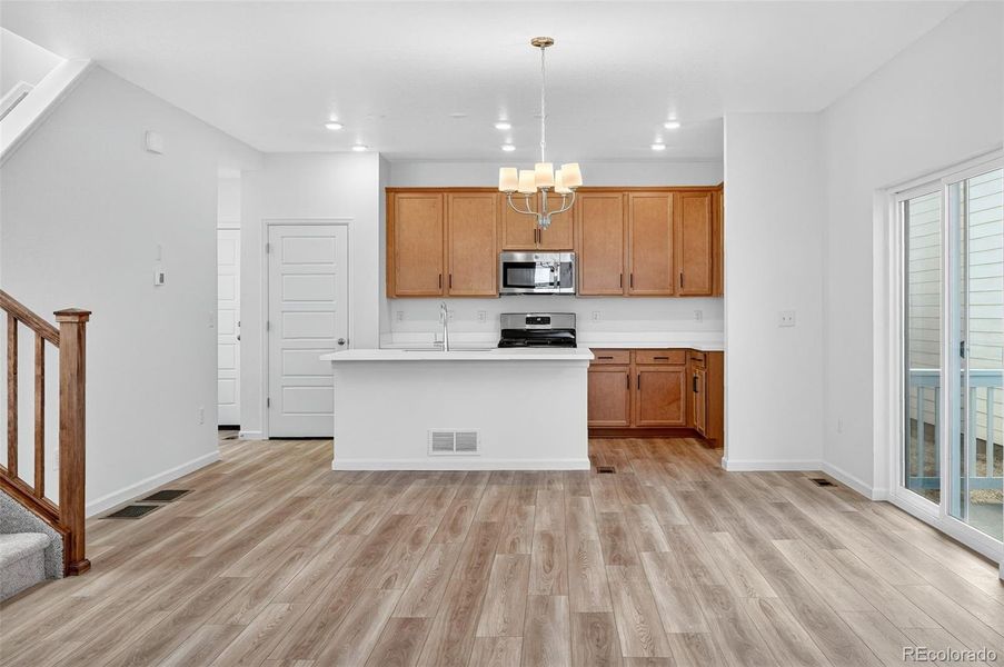 2065 Barnwood Drive ~ Ready Now 2065 Barnwood Drive ~ Ready Now