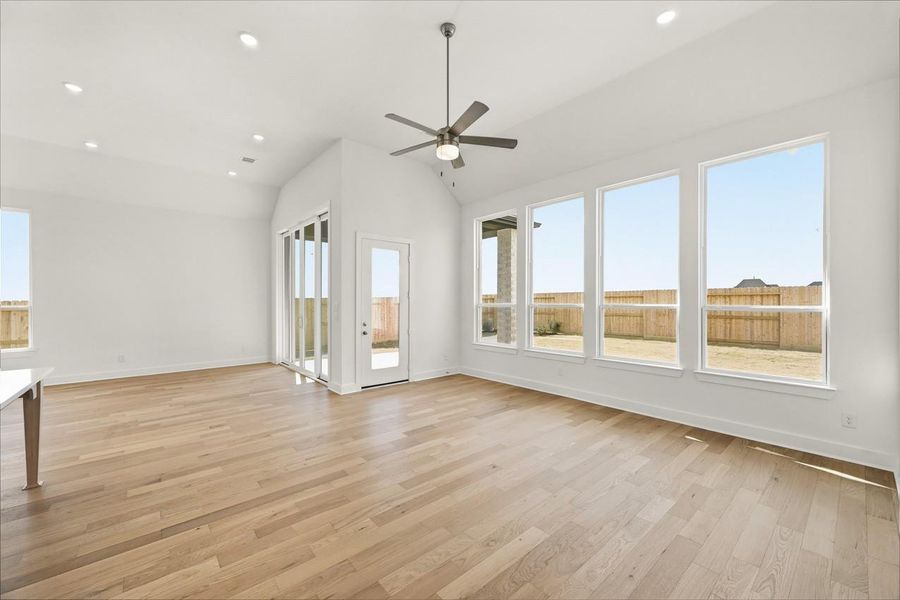 Spacious, unfurnished interior of a new home in Jubilee, Hockley (Image 27).