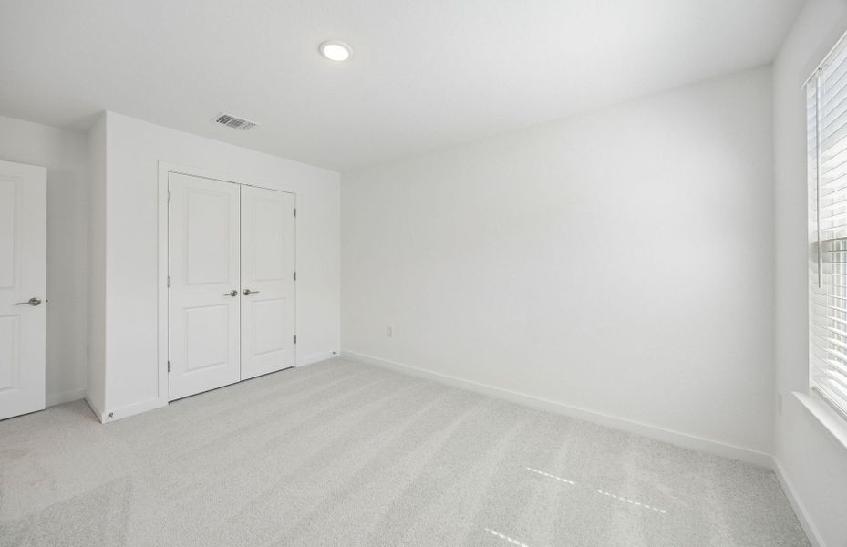 Spacious, unfurnished interior of a new home in Lagos, Manor (Image 27).