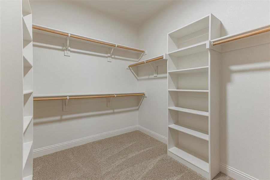 Image 27 of a home in .