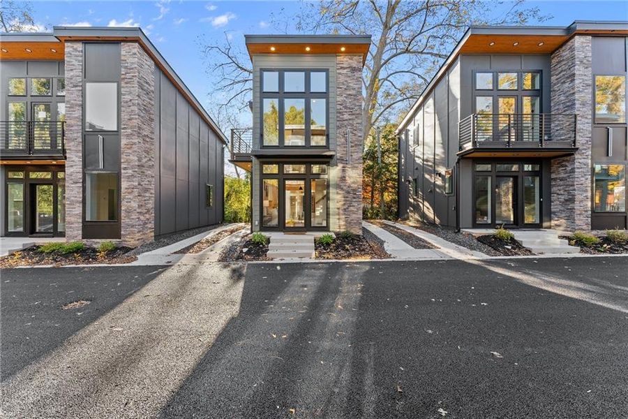 Front exterior of a new home in , Gainesville, GA, highlighting curb appeal (Image 20). Front exterior of a new home in , Gainesville, GA, highlighting curb appeal (Image 20).