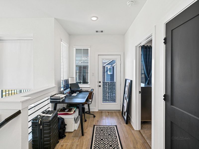 Furnished interior view inside a new home in Bridgeland, Cypress (Image 27). Furnished interior view inside a new home in Bridgeland, Cypress (Image 27).