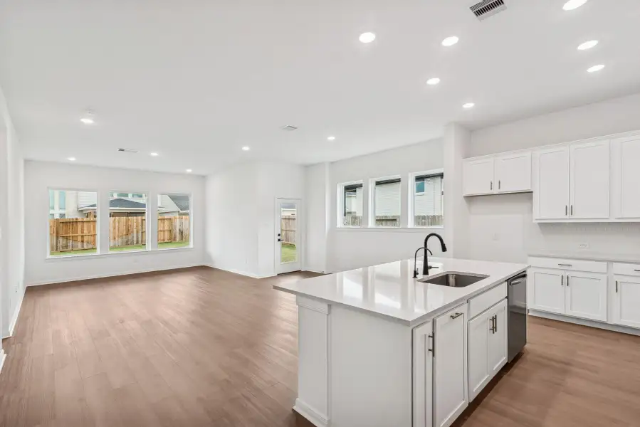 Furnished interior view inside a new home in Jubilee, Hockley (Image 10).