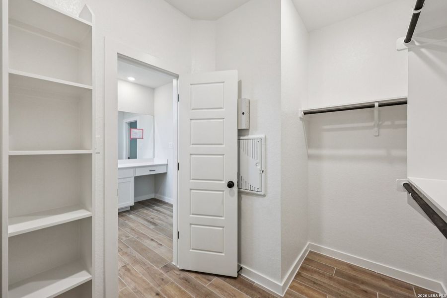 Furnished interior view inside a new home in Meyer Ranch, New Braunfels (Image 9).
