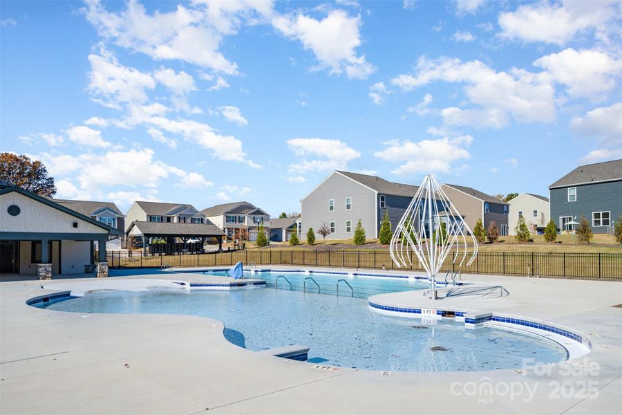 Community amenities in Fergus Crossing, York (Image 30).
