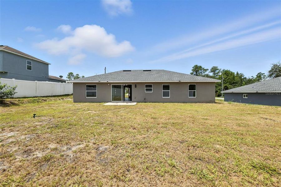 Image 14 of a home in . Image 14 of a home in .