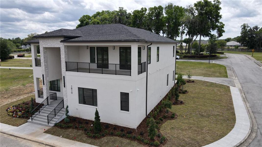 Front exterior of a new home in , Ocala, FL, highlighting curb appeal (Image 20).