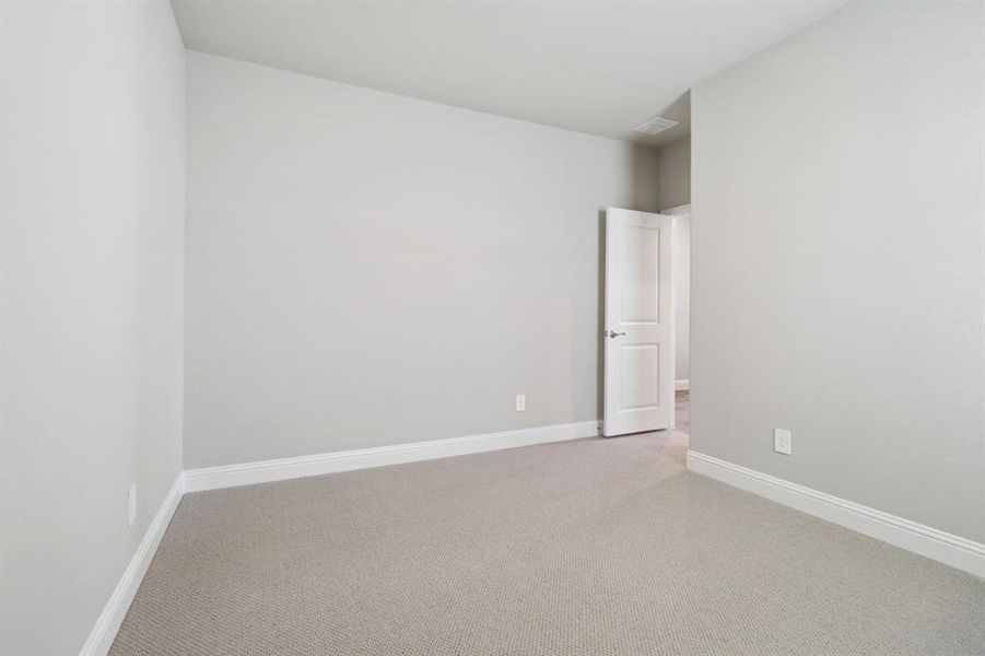 Photo is not of the actual home, but is an inspirational photo of builder’s model home and may depict options, furnishings, and/or decorator features that are not included.