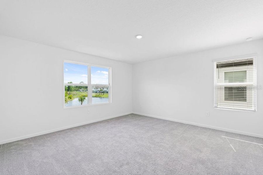 Spacious, unfurnished interior of a new home in , Davenport (Image 13).