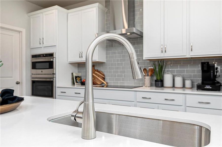 Close-up of interior finishes inside a home in Riverside Ridge, Lawrenceville (Image 20).