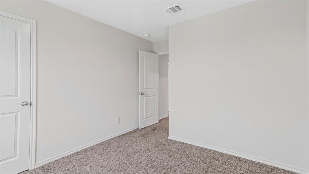 Spacious, unfurnished interior of a new home in Frontier Pointe, Princeton (Image 24). Spacious, unfurnished interior of a new home in Frontier Pointe, Princeton (Image 24).