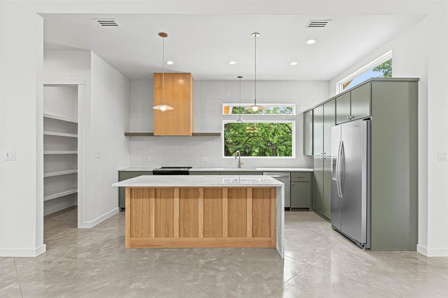 Furnished interior view inside a new home in , Paradise (Image 13).