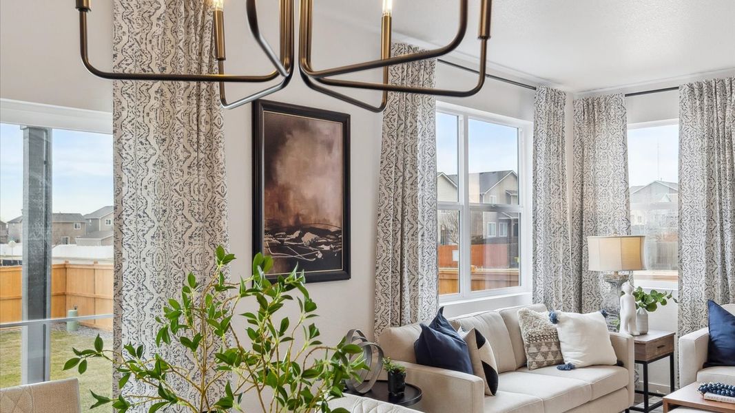 Furnished interior view inside a new home in Lakeside Canyon, Mead (Image 10).