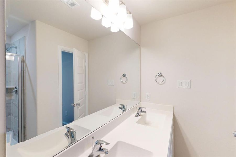 Furnished interior view inside a new home in Sagebrook, Argyle (Image 11). Furnished interior view inside a new home in Sagebrook, Argyle (Image 11).