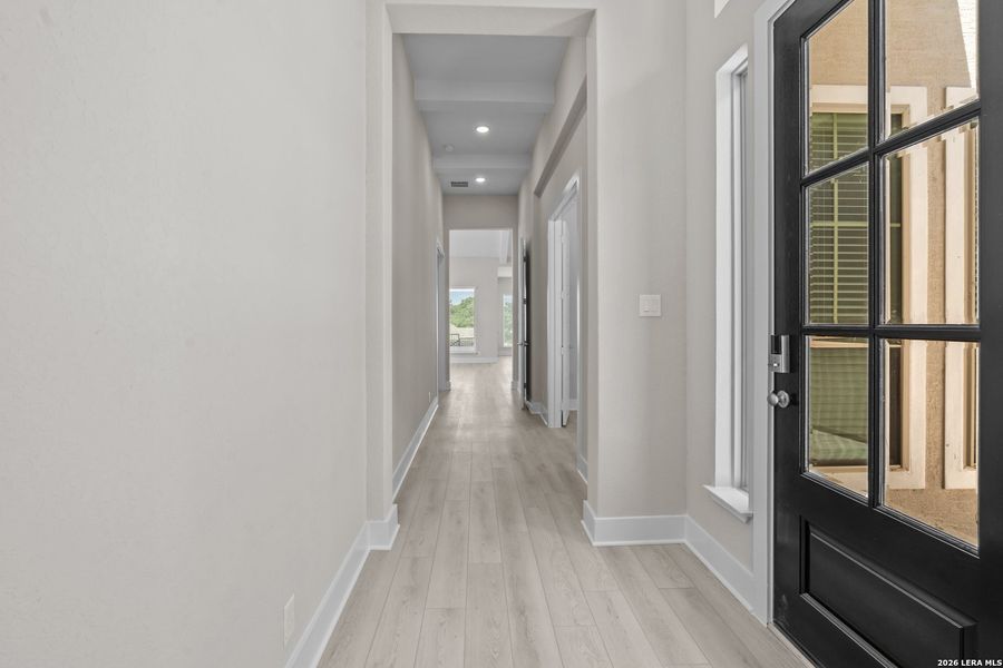 Spacious, unfurnished interior of a new home in , Boerne (Image 26).