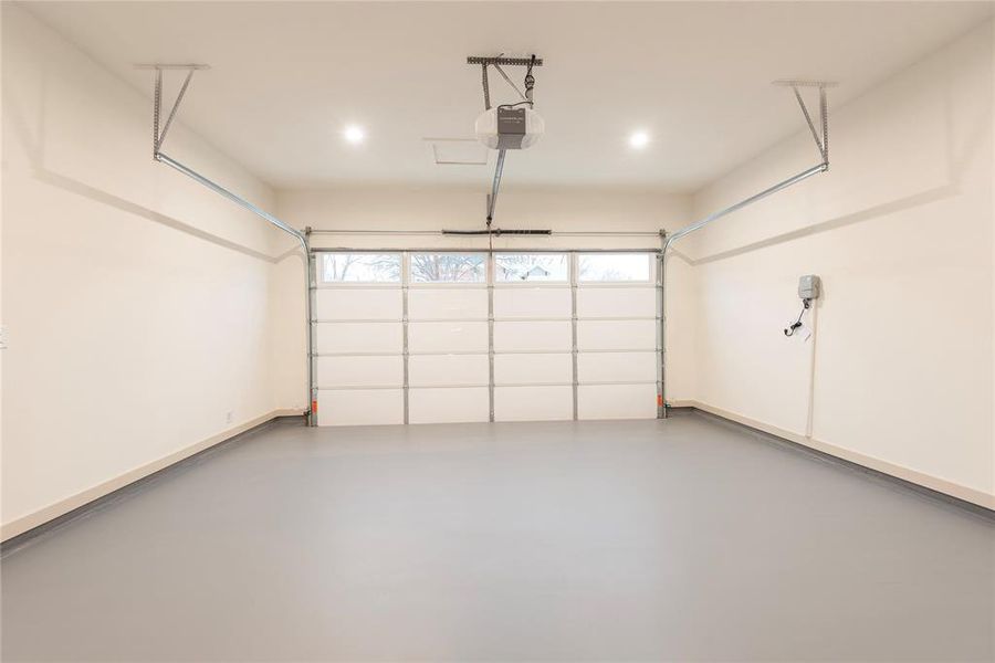 Spacious, unfurnished interior of a new home in , McKinney (Image 22).