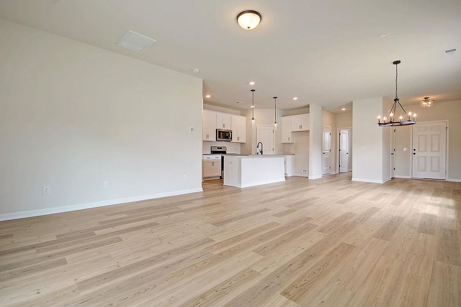 Spacious, unfurnished interior of a new home in , Ravenel (Image 15).