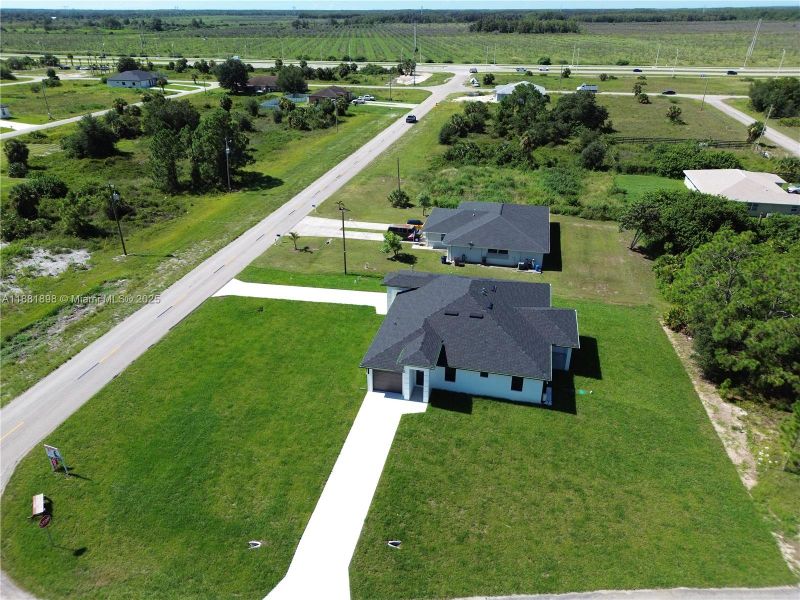 Image 51 of a home in .