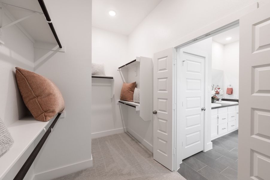Representative furnished interior of a home built from the Cormorant by Tri Pointe Homes in Trillium, Richmond (Image 40).