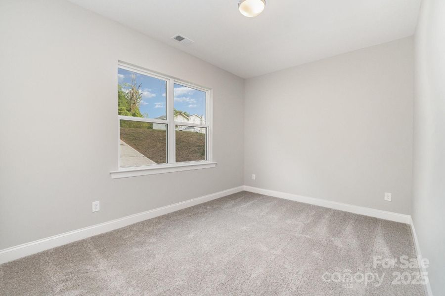 Spacious, unfurnished interior of a new home in , Gastonia (Image 12).