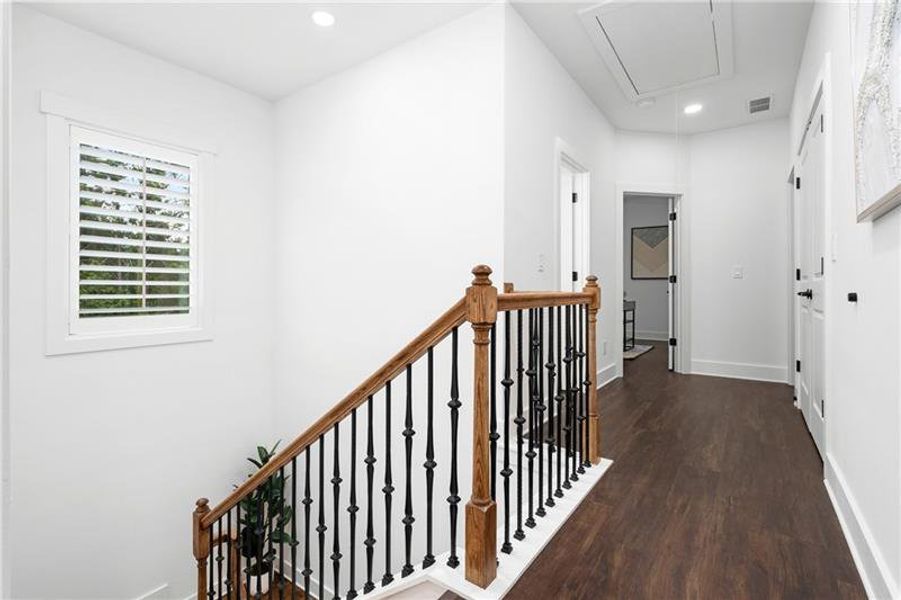 Spacious, unfurnished interior of a new home in , Stockbridge (Image 28).