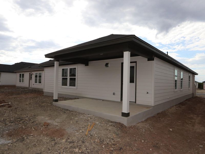 Exterior details and patio area of a home in Marble Creek Crossing, Austin (Image 3).