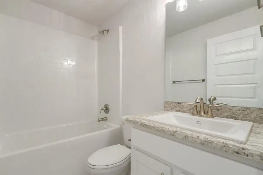 Image 12 of a home in . Image 12 of a home in .