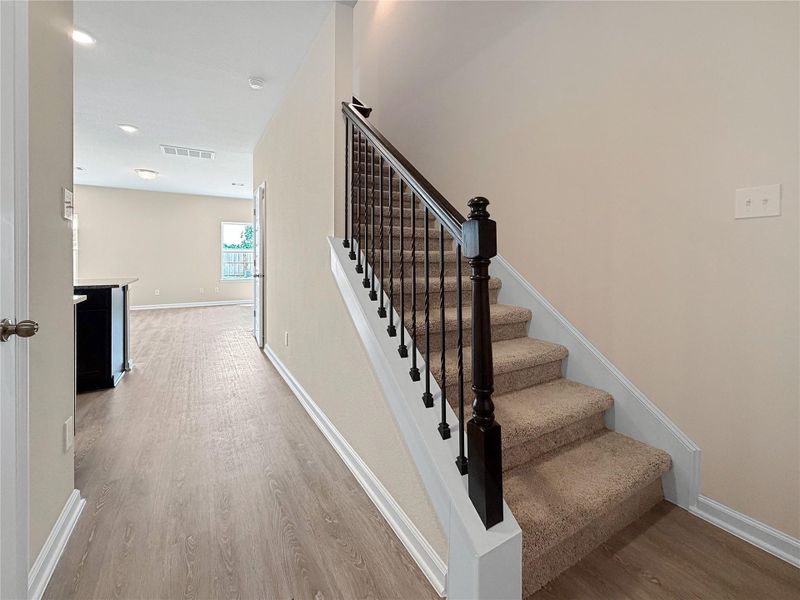 Spacious, unfurnished interior of a new home in La Segarra, Brookshire (Image 9).