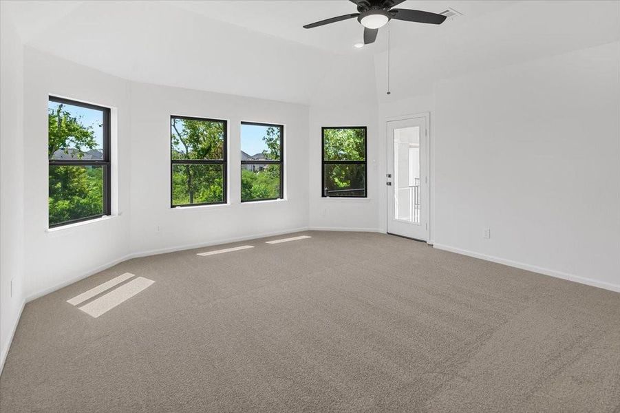 Spacious, unfurnished interior of a new home in , Missouri City (Image 46).
