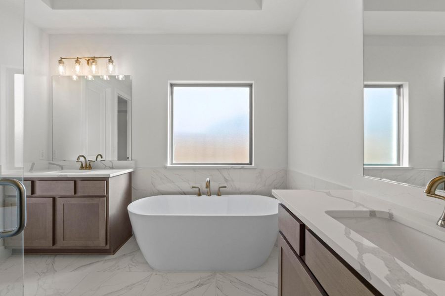 Furnished interior view inside a new home in Parmer Ranch, Georgetown (Image 11).