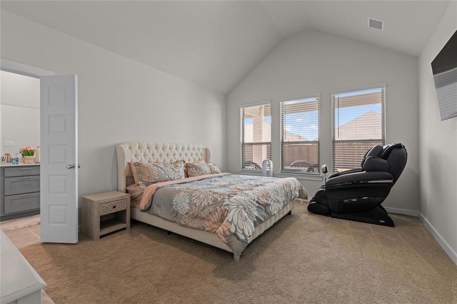 Furnished interior view inside a new home in LakePointe, Lavon (Image 18).