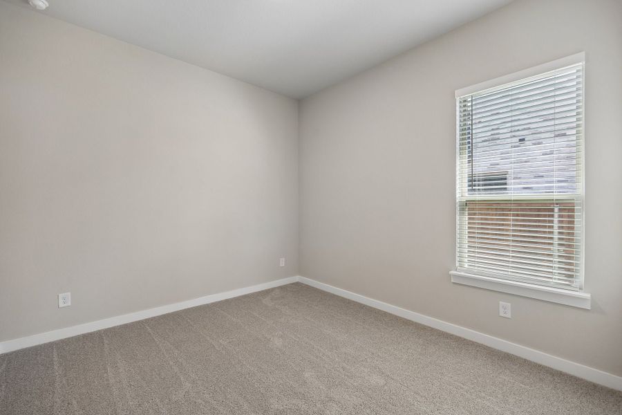 Spacious, unfurnished interior of a new home in Dove Hollow, Waxahachie (Image 31). Spacious, unfurnished interior of a new home in Dove Hollow, Waxahachie (Image 31).