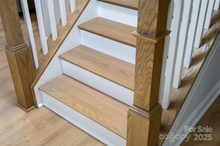 Image 25 of a home in North Creek Village.