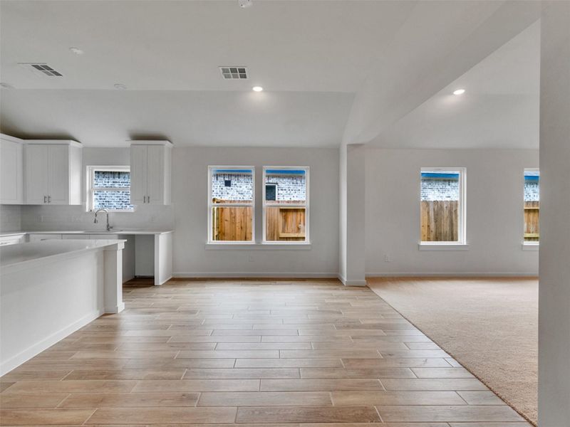 Spacious, unfurnished interior of a new home in , Angleton (Image 25). Spacious, unfurnished interior of a new home in , Angleton (Image 25).